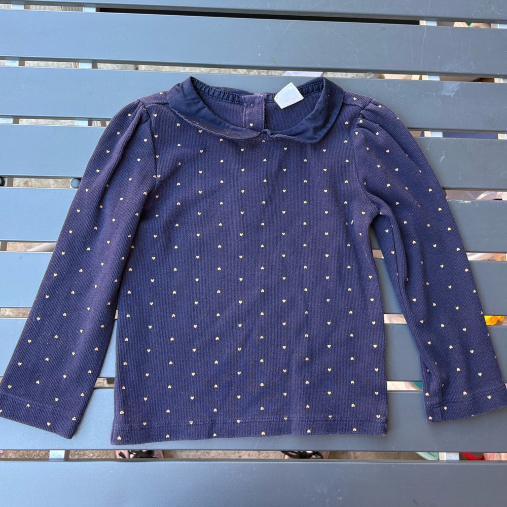 Gap heart print collar long sleeve top